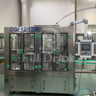 آلة تعبئة السوائل أحادية الكتلة SUS304 3 في 1 آلة إنتاج المياه سعة 3000
